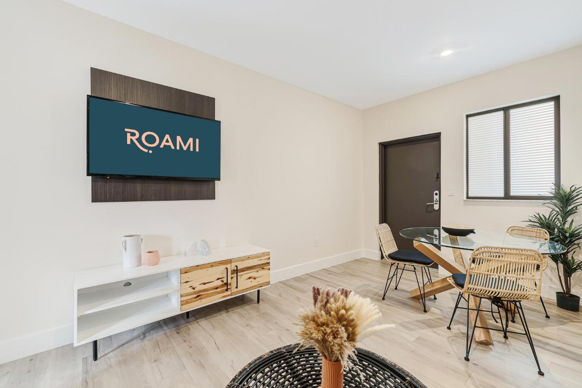 Roami At The Palace Appartement *